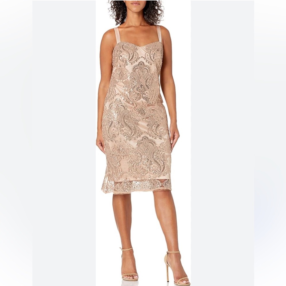 R&M Richards Beige Paisley Pencil Skirt